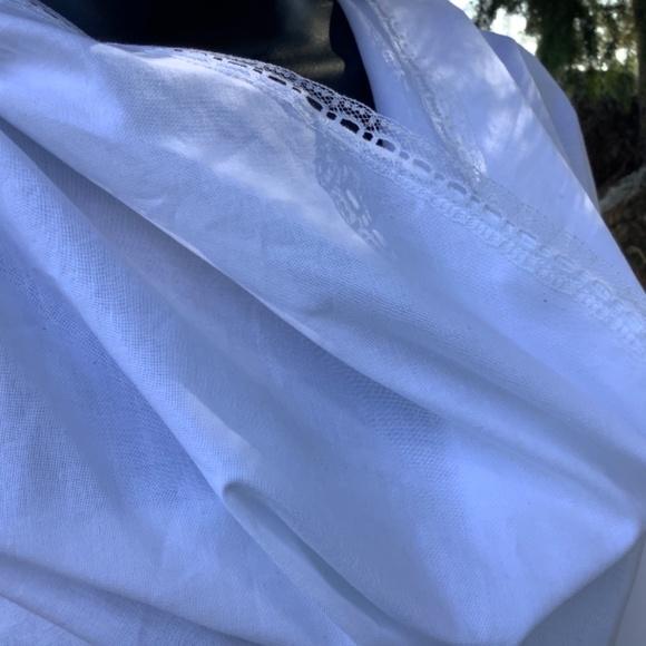 Large White Shawl with Lace Orthodox Wedding Headscarf TriangleScarf Solid White - Picture 11 of 11